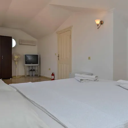 Sunset Club Pearl1 * فتحية
